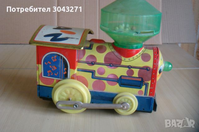 Локомотив – детска ламаринена играчка с батерия., снимка 8 - Влакчета, самолети, хеликоптери - 45811381
