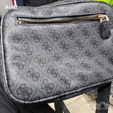 Дамска Чанта Guess, снимка 2 - Чанти - 53514654