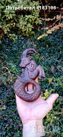 Пластика козирог ръчна дърворезба орех, снимка 2 - Декорация за дома - 52949224