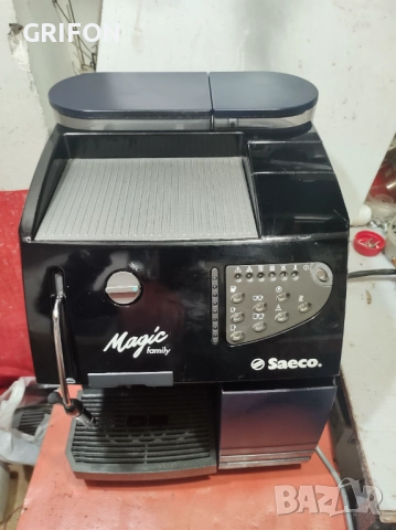 !!! ПРОДАДЕНА!!! Saeco Magic family Перфектна, снимка 2 - Кафемашини - 52598764