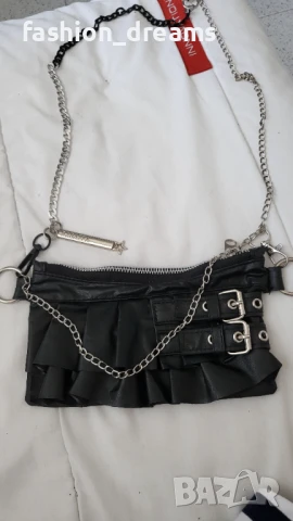 Малка черна чанта, снимка 2 - Чанти - 51315098