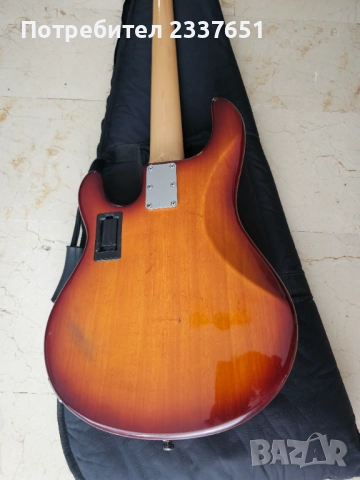 Продавам: Sterling Ray35 by Music Man – 5-струнен бас с активна електроника, снимка 6 - Китари - 52373205