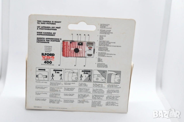 Фотоапарат Harman с черно-бял филм Ilford XP2 Super 400, снимка 2 - Фотоапарати - 52793653