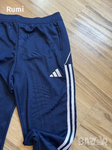 Оригинална скосена мъжка долница Adidas ! M, снимка 3 - Спортни дрехи, екипи - 49596601