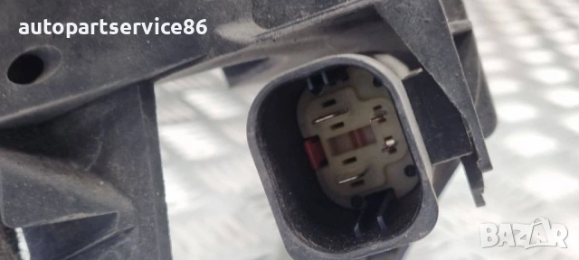 Решетка на вентилатор за климатик 2.2 CDI за Mercedes W906 Sprinter (2008) 877968X, снимка 3 - Части - 54005723