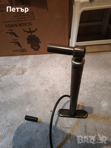 Продавам Стара помпа за автомобил или велосипед, снимка 4 - Аксесоари и консумативи - 51807052