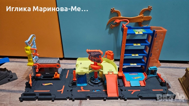 Продавам писти Хот Уилс