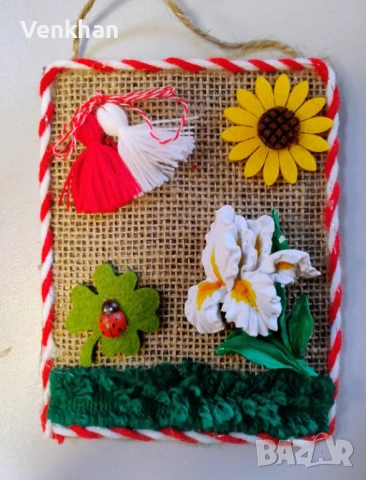 Пана за закачане на стена тип мартеничка сувенир . Битови,фолклорни модели и цветя., снимка 5 - Декорация за дома - 52938644