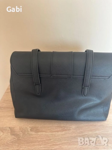 чанта валентино оригинална, снимка 2 - Чанти - 52377198