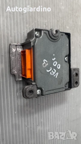 Airbag модул / сензор / датчик зa Opel Vectra - 24416701