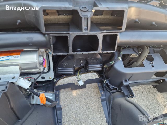 Табло с airbaga за Volvo V40 , снимка 4 - Части - 45813258