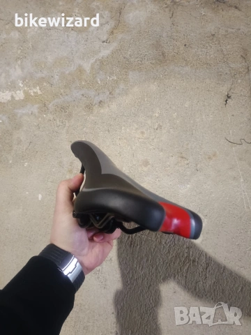 Седалка за велосипед НОВА, снимка 2 - Аксесоари за велосипеди - 53347906