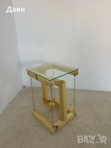 Масивна дървена помощна маса със стъклен плот, снимка 3 - Маси - 54229362