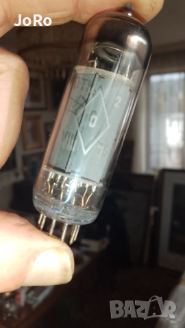 Три  броя радиолампи- EL84 RFT две и една 6п14п ЕВ, снимка 6 - Ресийвъри, усилватели, смесителни пултове - 53377891