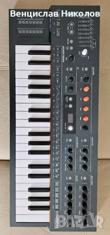 Arturia MiniFreak 37-Key 6-Voice Polyphonic Hybrid Synthesizer 2022, снимка 1 - Други - 47488513