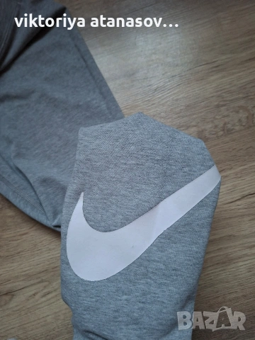 Nike клин, снимка 2 - Клинове - 53863160
