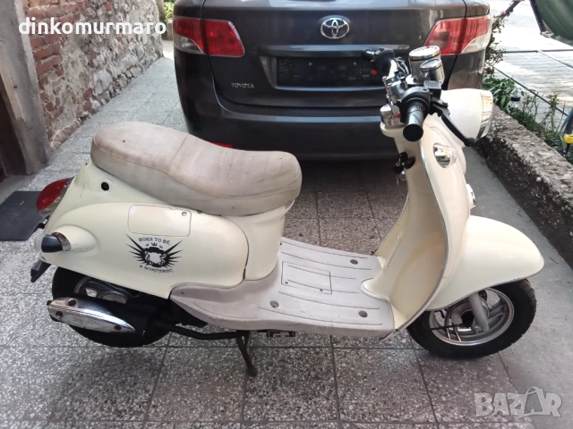 Скутер Yiying 49cc 4тактов , снимка 2 - Мотоциклети и мототехника - 53863713