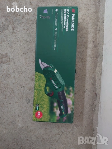 Акумулаторна ножица Parkside, снимка 7 - Градинска техника - 53918134