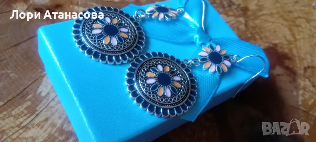 Винтидж комплект бижута в кралски стил за жени, елегантни ажурни обеци от цинкова сплав