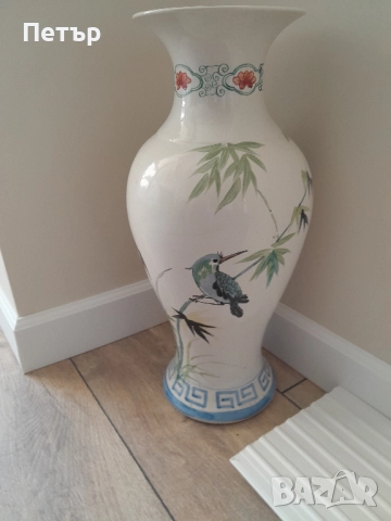 Керамична ваза