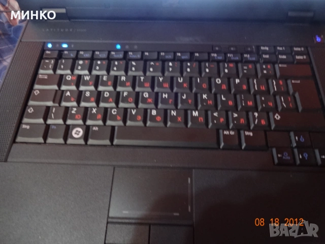 Dell Latitude E5500, снимка 4 - Лаптопи за дома - 54114004