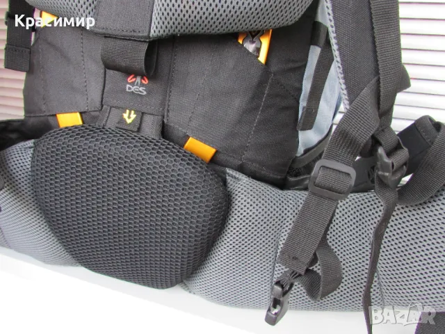 Туристическа раница Quechua Forclaz Symbium 60L, снимка 13 - Раници - 47233811