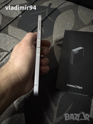 Samsung Galaxy Z Flip 6, снимка 3 - Samsung - 53419452