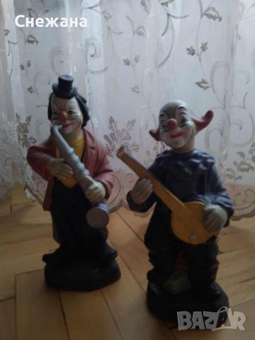 Антична двойка клоуни музиканти, снимка 2 - Антикварни и старинни предмети - 45857246