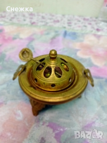 стогодишна испанска кадилница