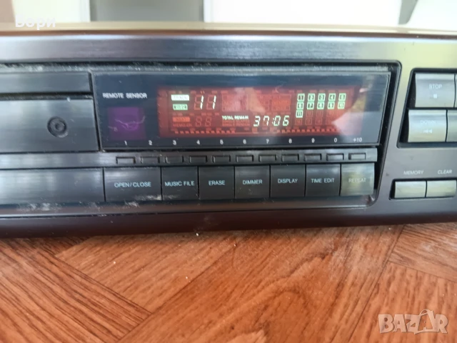 ONNKYO DX-6830 cd player, снимка 7 - Плейъри, домашно кино, прожектори - 50938505