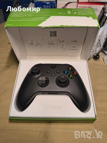 Безжичен контролер за Xbox Series X/S - въглеродно черен , снимка 3 - Аксесоари - 53727358