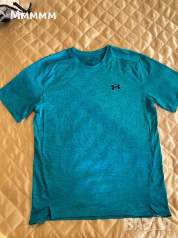 Тениска оригинална Under Armour M, снимка 2 - Тениски - 52531608