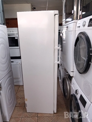 Огромен вертикален фризер Liebherr с 8 чекмеджета Made in Germany 2 години Гаранция!, снимка 3 - Фризери - 53776202