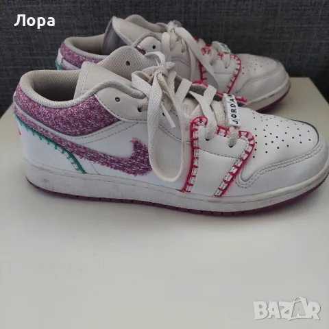 Дамски сникърси NIKE , снимка 3 - Маратонки - 49974316