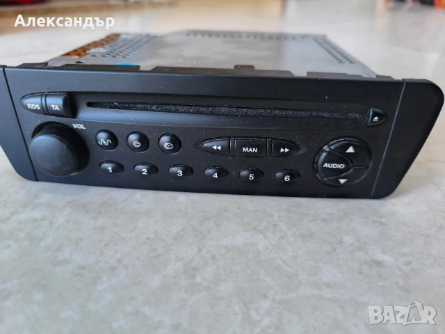 радио и CD за Citroen Ситроен Ксара Пикасо , снимка 3 - Радиокасетофони, транзистори - 53040391