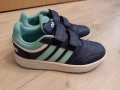 Спортни обувки Адидас 35 номер , снимка 4