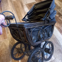 бебешка количка за кукли, снимка 2 - Антикварни и старинни предмети - 44958694