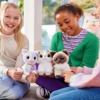 Интерактивна играчка Zuru Pets Alive Smitten Kittens, интерактивно котенце с аксесоари, цвят: бяло, снимка 4 - Образователни игри - 46010579