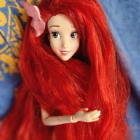 оригинална кукла малката русалакa Ариел на Дисни стор Disney Store, снимка 1 - Кукли - 45469181