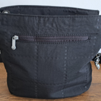 KIPLING НОВА Оригинална дамска чанта-24/28 см, снимка 6 - Чанти - 45022047