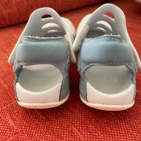 Сандали Nike 25номер, снимка 3 - Детски сандали и чехли - 45112629
