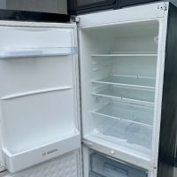 Черен Хладилник с фризер Bosch 170 см, снимка 5 - Хладилници - 45449692