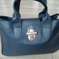 Италианска кожена чанта, снимка 4 - Чанти - 44993257