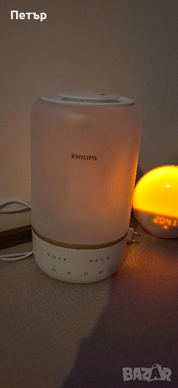 (НОВ) Phillips Овлажнителн на въздух модел HU1510/04, снимка 1