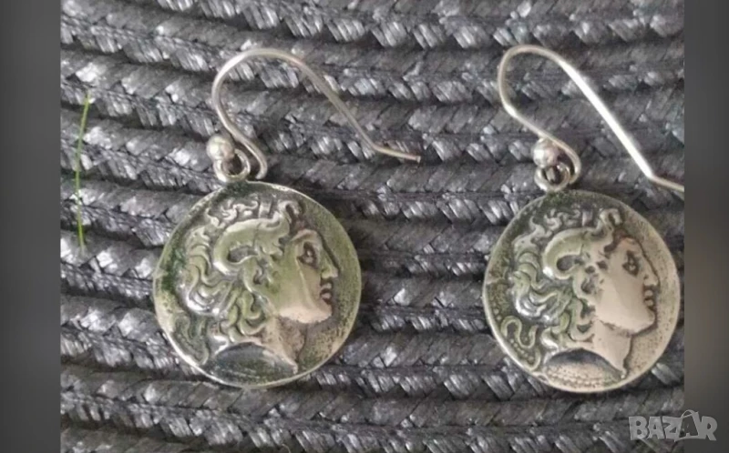 Старинни сребърни обици с ликът на Александър Велики за ценители и колекционери, снимка 1