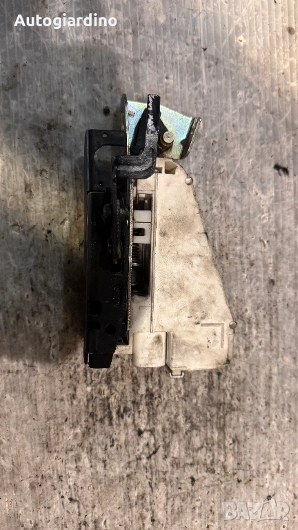 Брава за врата на Ford - 93BG220A20DD / 403-794, снимка 1