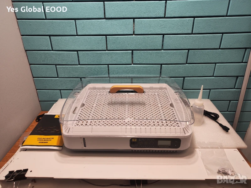 CHIKERS автоматичен инкубатор за +50 яйца с контрол на температурата, снимка 1