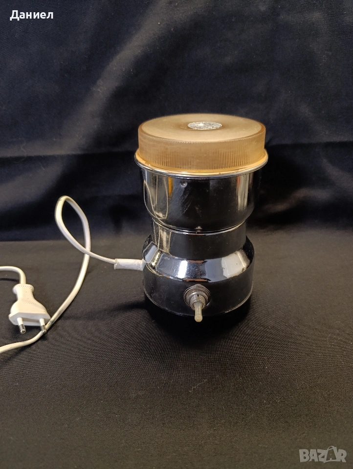 Мелачка за ядки, снимка 1