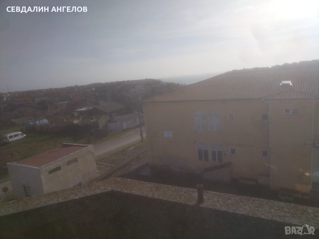 Таван ска стая със кухня , снимка 1