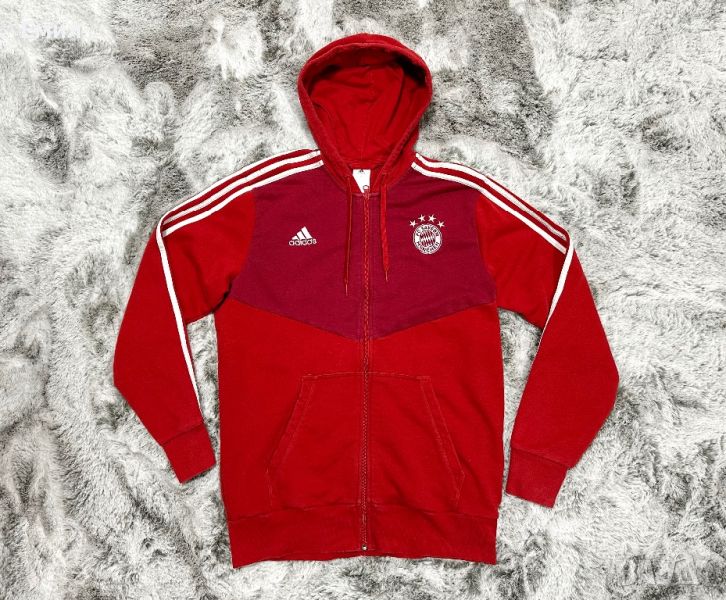 Оригинално горнище Adidas x Bayern Munchen, Размер L, снимка 1